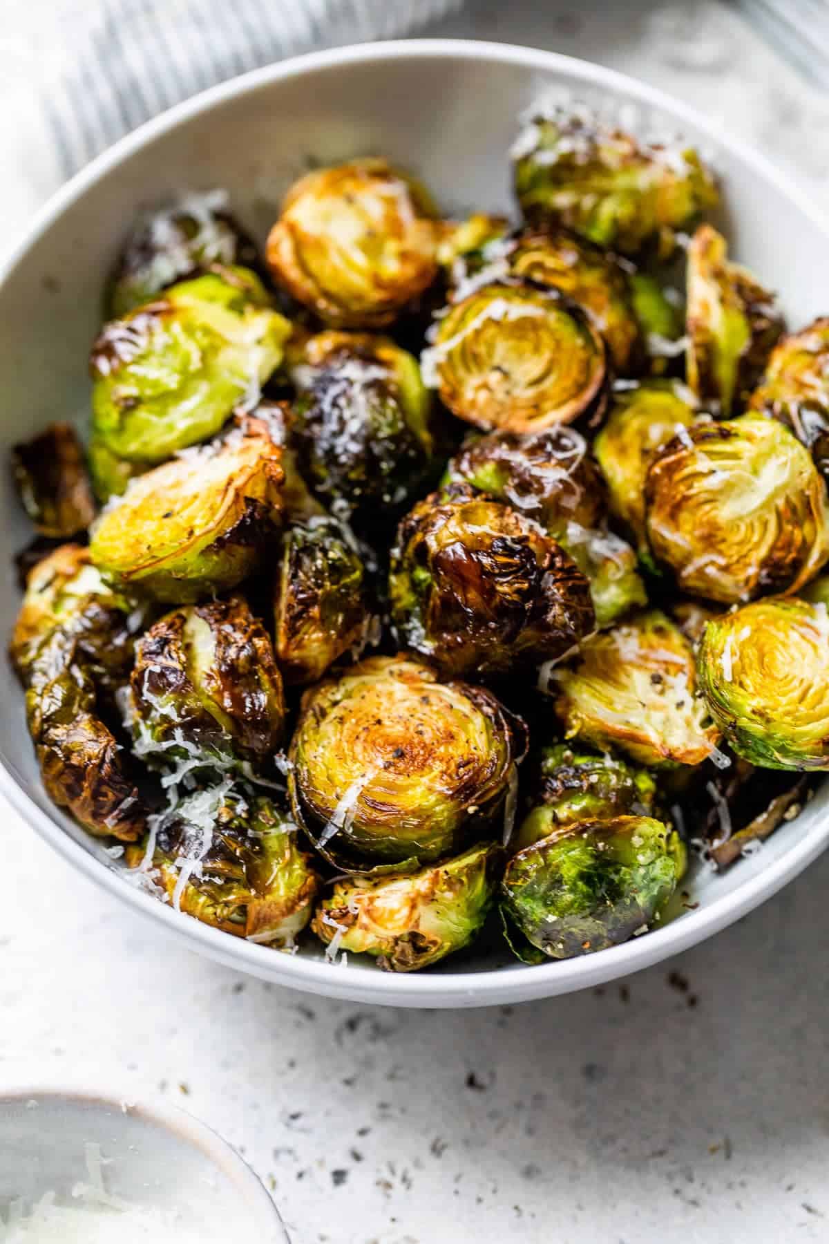 Crispy Air Fryer Brussels Sprouts: Golden & Ready in 15 Min